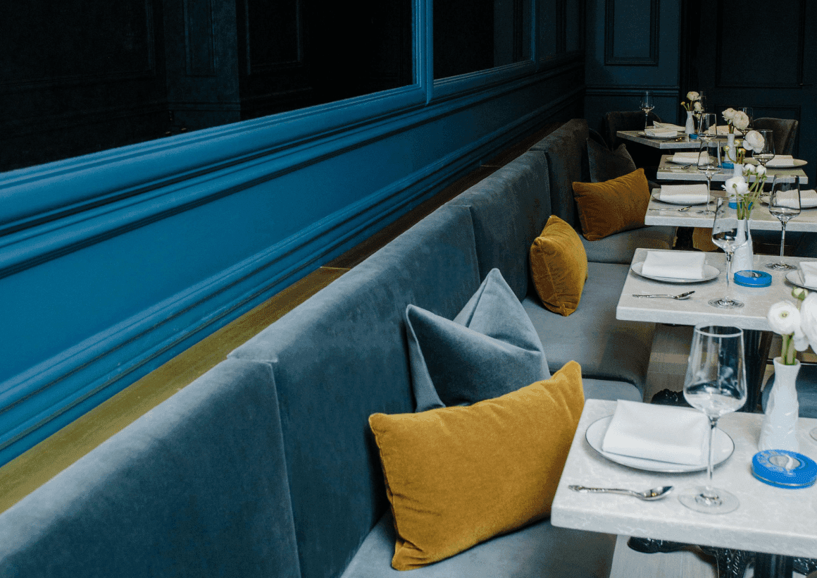 Banquette & Pillows - Huso